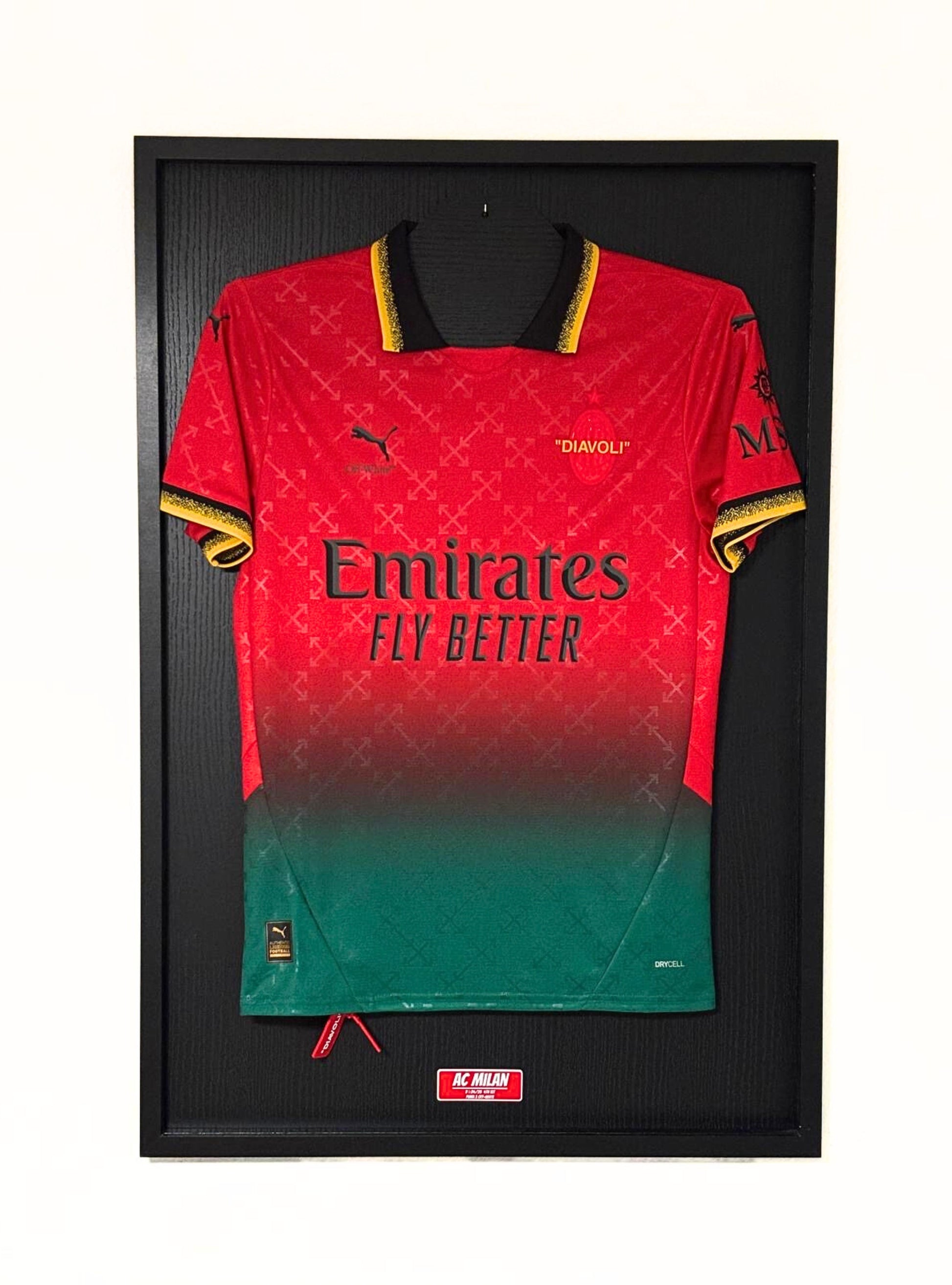 HIP MY WALL Fußball-Rahmen | AC Milan Off-White Special Edition Trikot