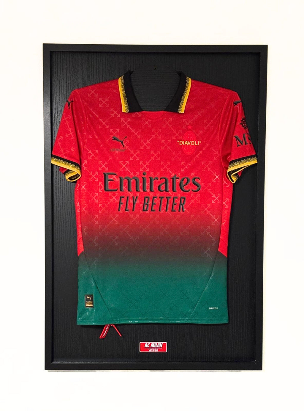 HIP MY WALL Fußball-Rahmen | AC Milan Off-White Special Edition Trikot